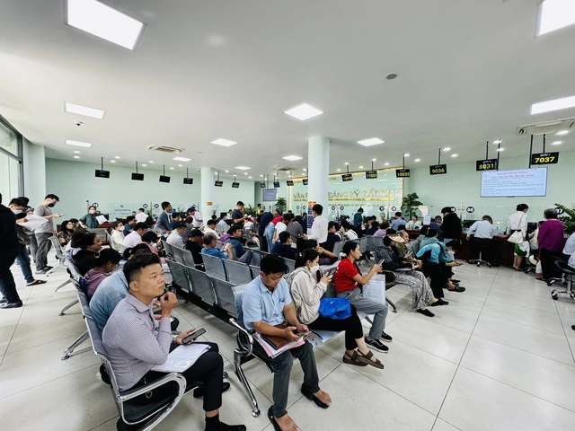 Cách xây dựng bảng giá đất của TP.HCM hiện nay chưa hợp lý - Ảnh 1