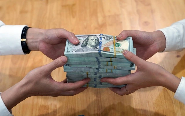 Giá USD hôm nay 18.11.2025: Đô tự do bật tăng - Ảnh 1