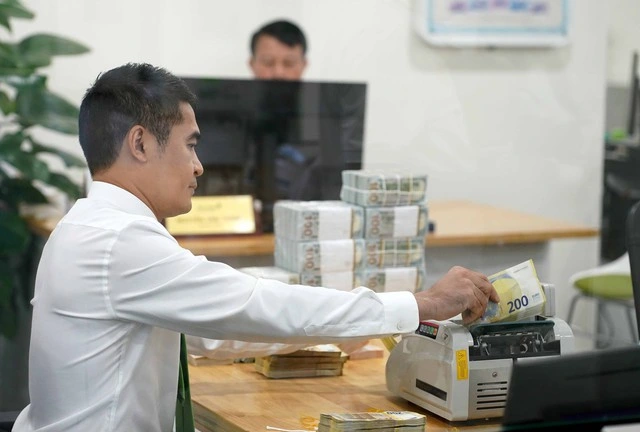 Giá USD hôm nay 26.11.2025: Đô tự do tiếp tục lao dốc - Ảnh 1