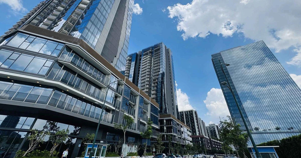 Thu ngân sách tăng đột biến từ đất