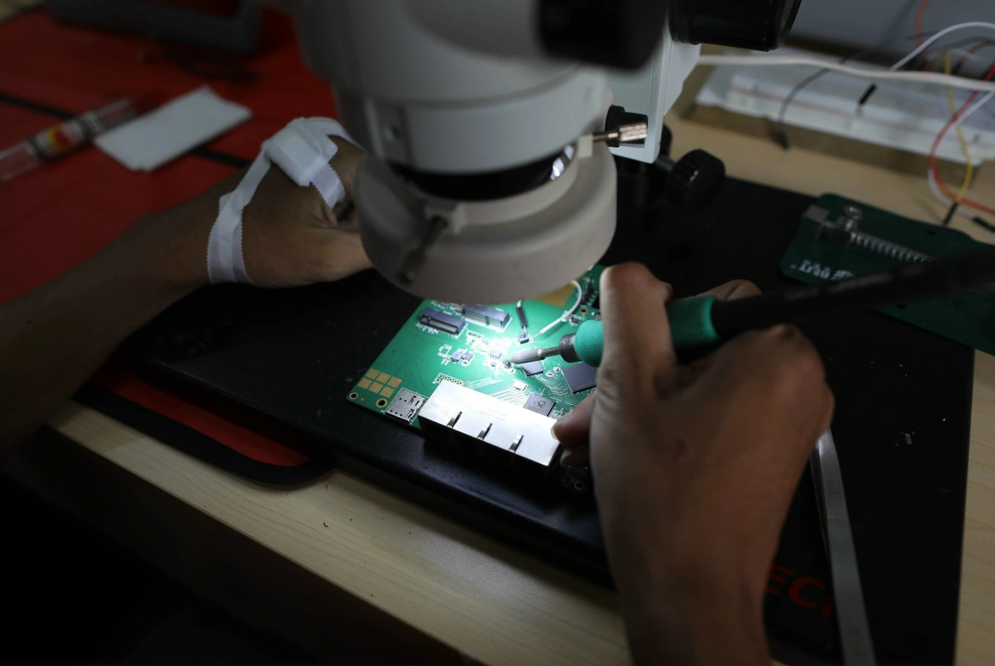 Làm gì để tăng trưởng 2 con số? Thúc đẩy năng suất quốc gia - Ảnh 1