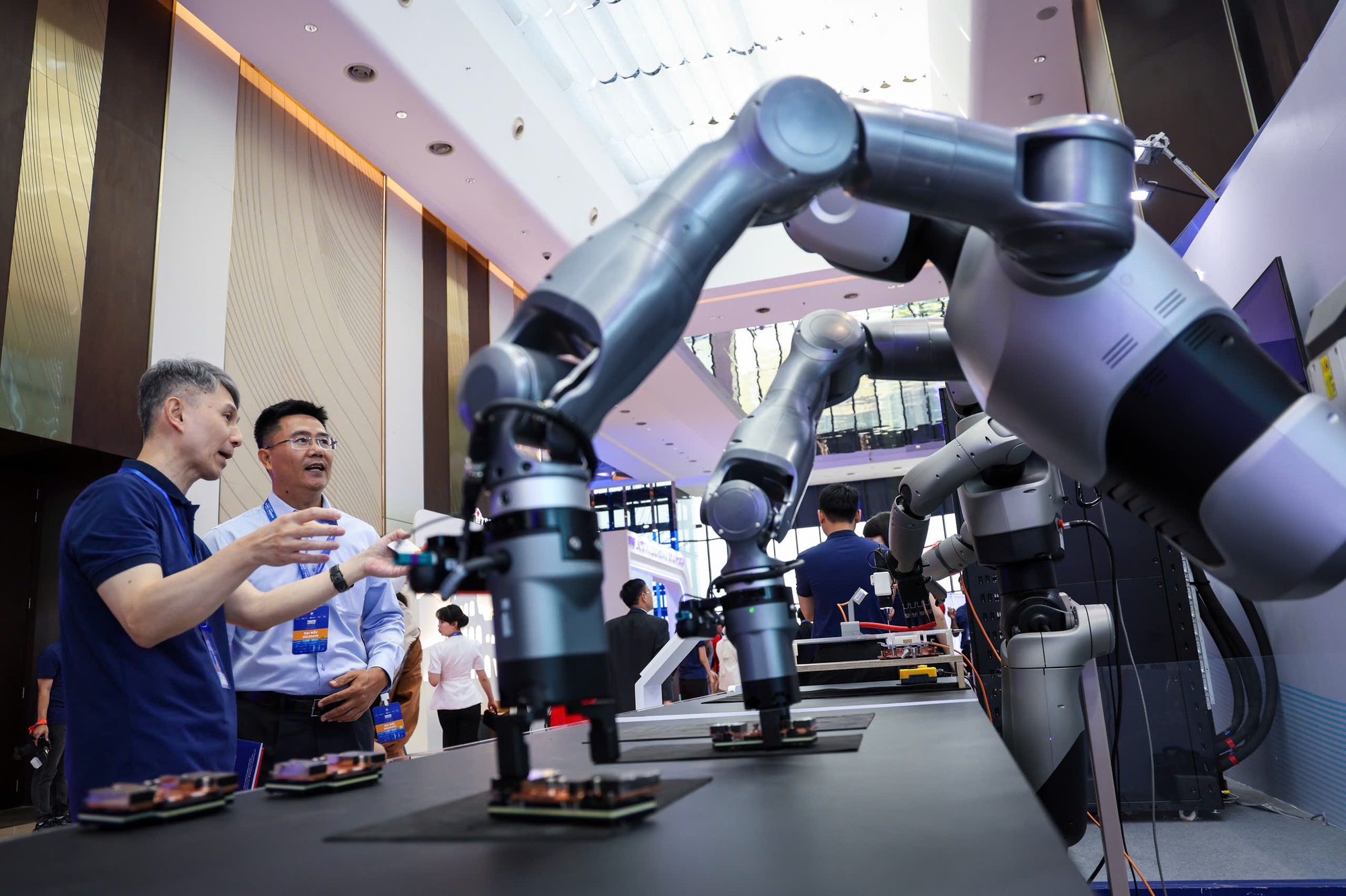 Công nghệ sẽ đưa Việt Nam thành nước phát triển - Ảnh 3