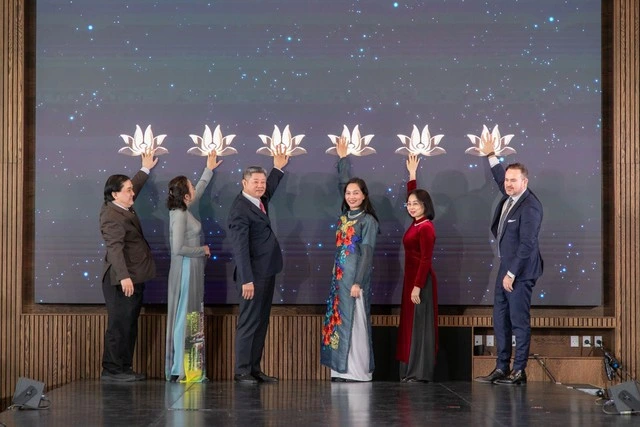 Vietnam Airlines đẩy mạnh xúc tiến du lịch châu Âu: Công bố đường bay thẳng TP.HCM-Copenhagen - Ảnh 2