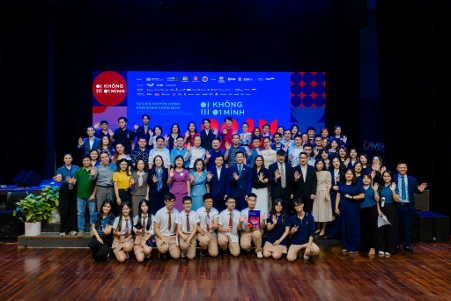 PVcomBank đồng hành cùng chiến dịch ‘Không Một Mình’ hướng tới không gian trực tuyến an toàn - Ảnh 1