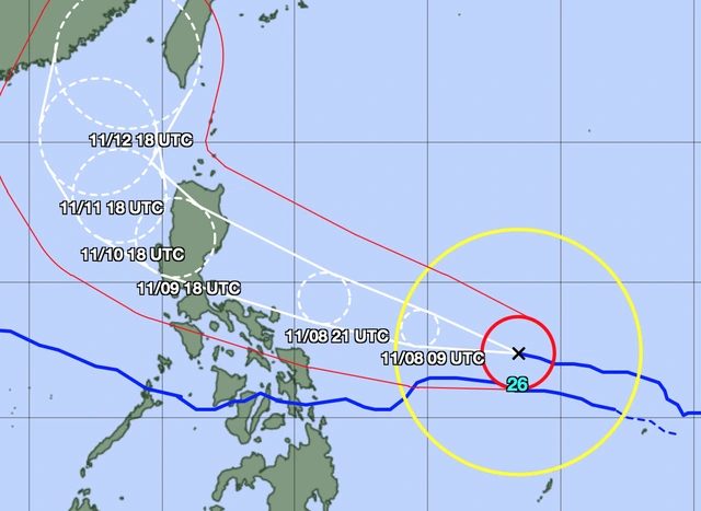 Bão Fung wong sắp đạt cực đại, di chuyển rất nhanh về hướng Biển Đông - Ảnh 1