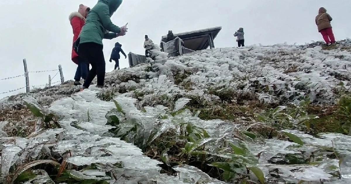 Miền Bắc rét đậm dưới 5 độ C, miền Trung tiếp tục mưa lớn