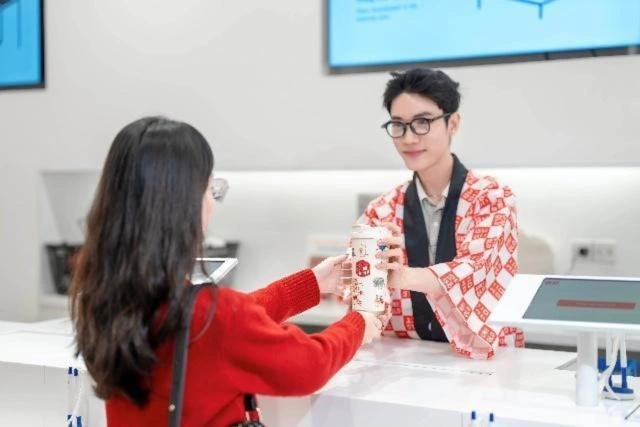 6 năm tại Việt Nam, UNIQLO tạo dựng sự gắn kết ít thương hiệu nào đạt được - Ảnh 3