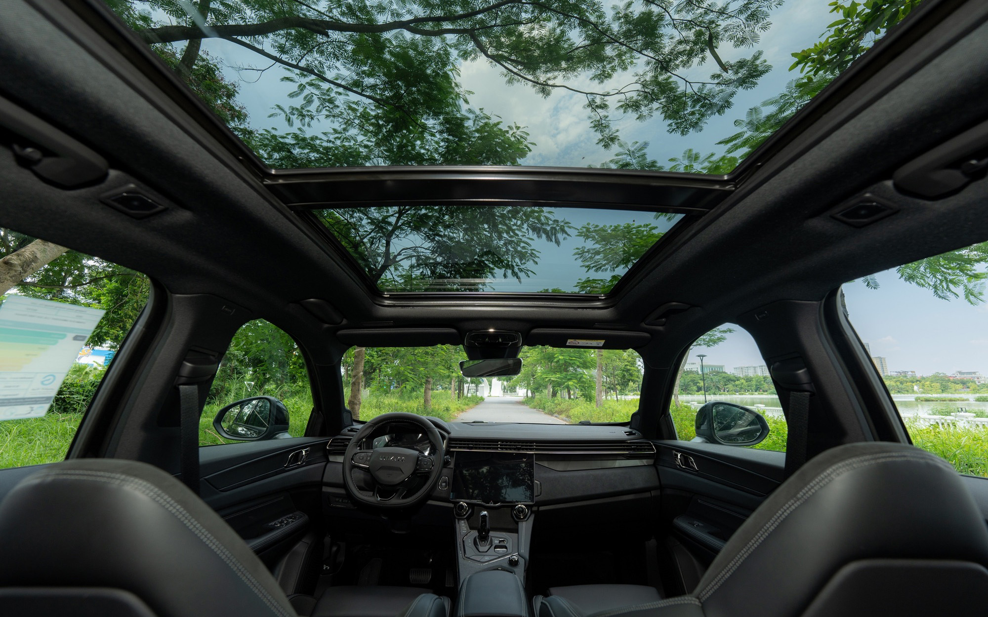 Cắt trang bị để thêm bản ‘giá rẻ’ - Chiến lược ‘câu khách’ mới của nhiều mẫu xe tại Việt Nam năm nay - Ảnh 16