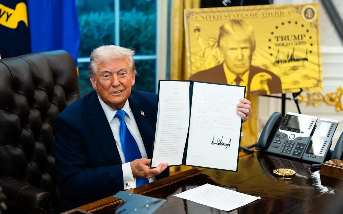 20 bang khởi kiện chính quyền Tổng thống Trump về thị thực H-1B - Ảnh 1