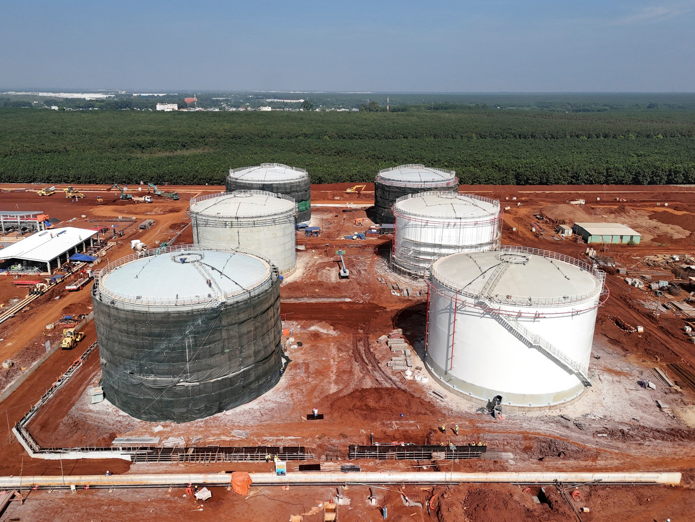 Gấp rút 'vượt nắng, thắng mưa' thi công sân bay Long Thành - Ảnh 18