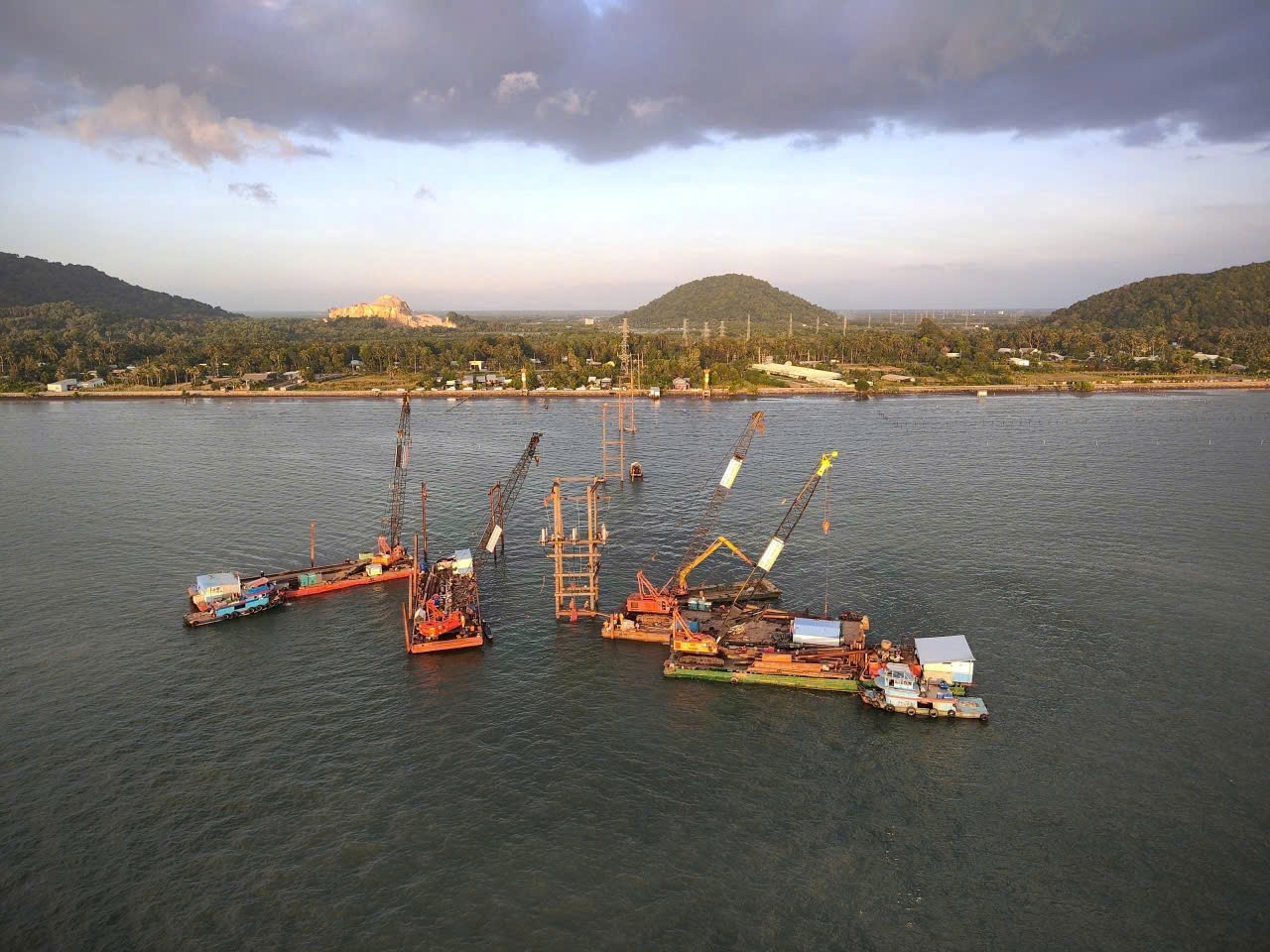 Tin vui cho người dân Phú Quốc sau sự cố đứt cáp ngầm - Ảnh 1