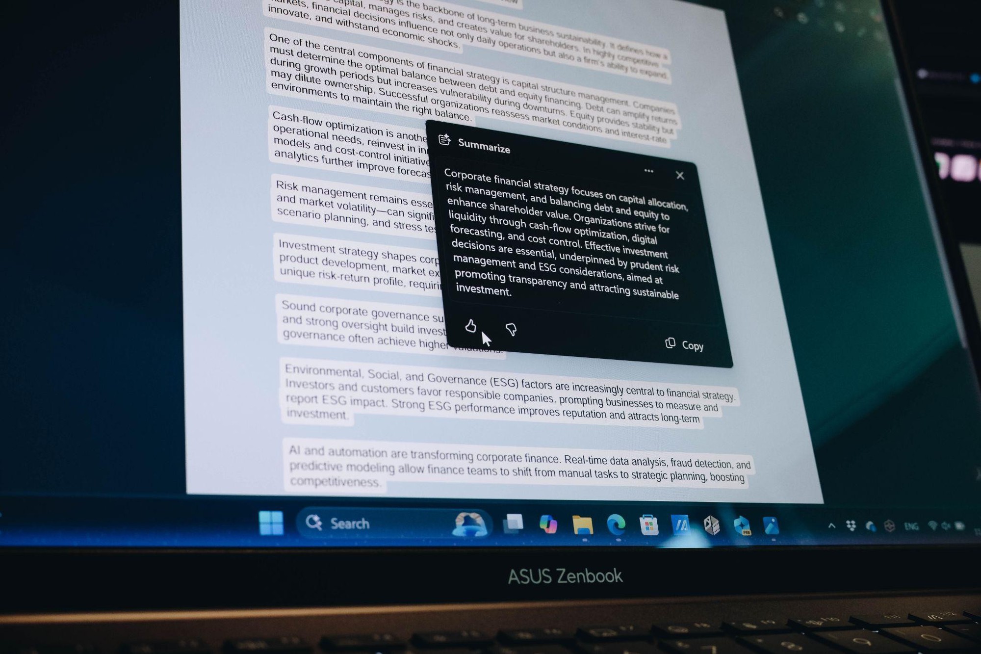 Laptop AI nổi lên như lựa chọn mới của doanh nghiệp trước yêu cầu bảo mật - Ảnh 1