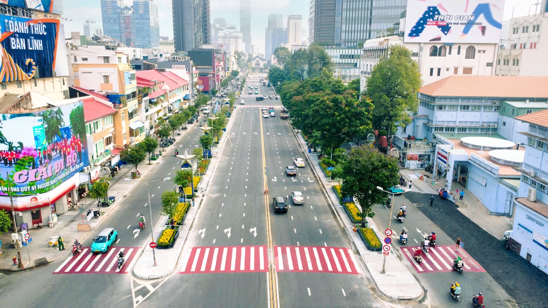 Toàn cảnh tuyến đường đầu tiên tại Tp.HCM “làm đẹp” theo mô hình xã hội hoá, Khang Điền tài trợ - Ảnh 1