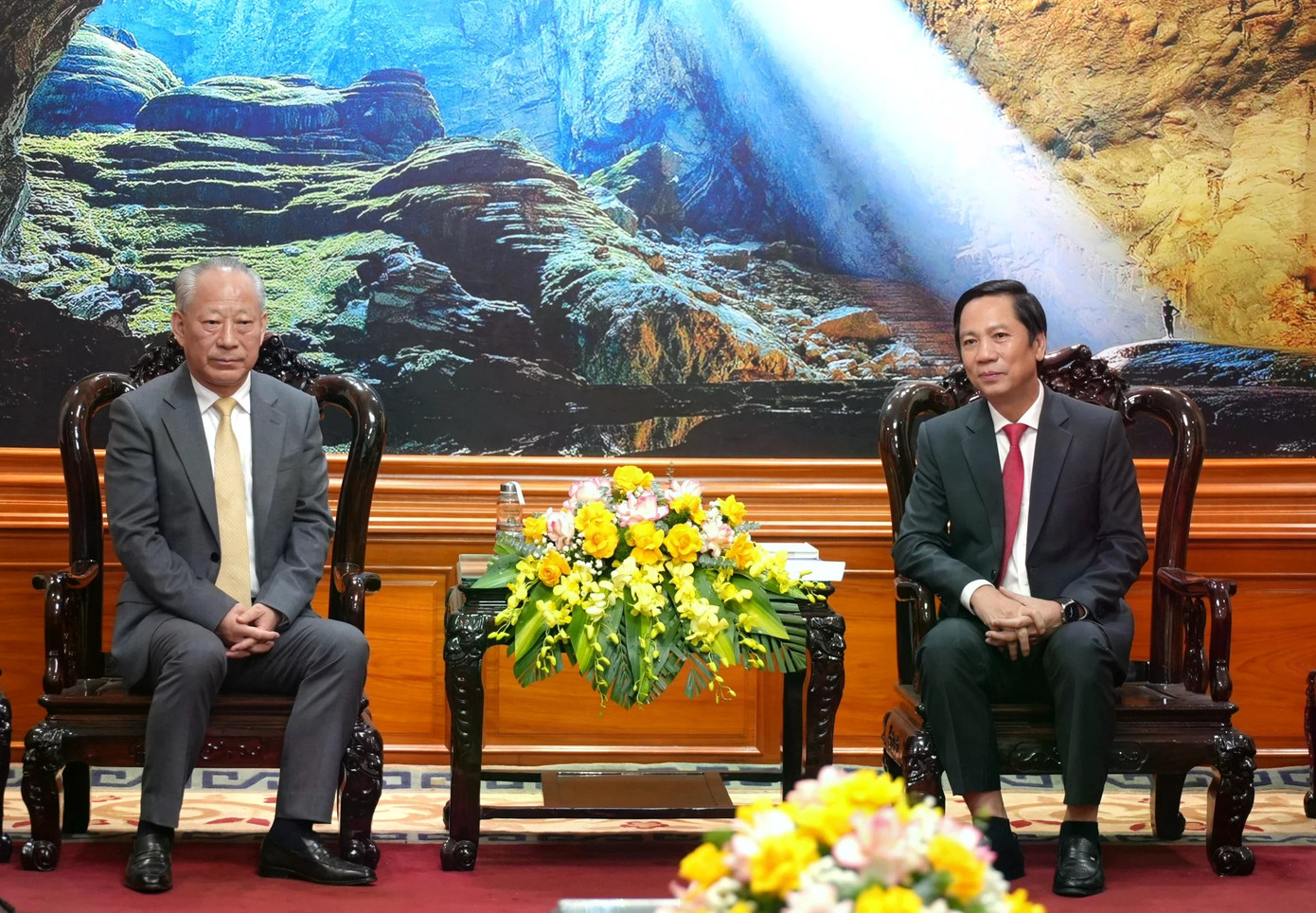 Tập đoàn Trung Quốc top 100 thế giới muốn đầu tư ở Quảng Trị - Ảnh 1