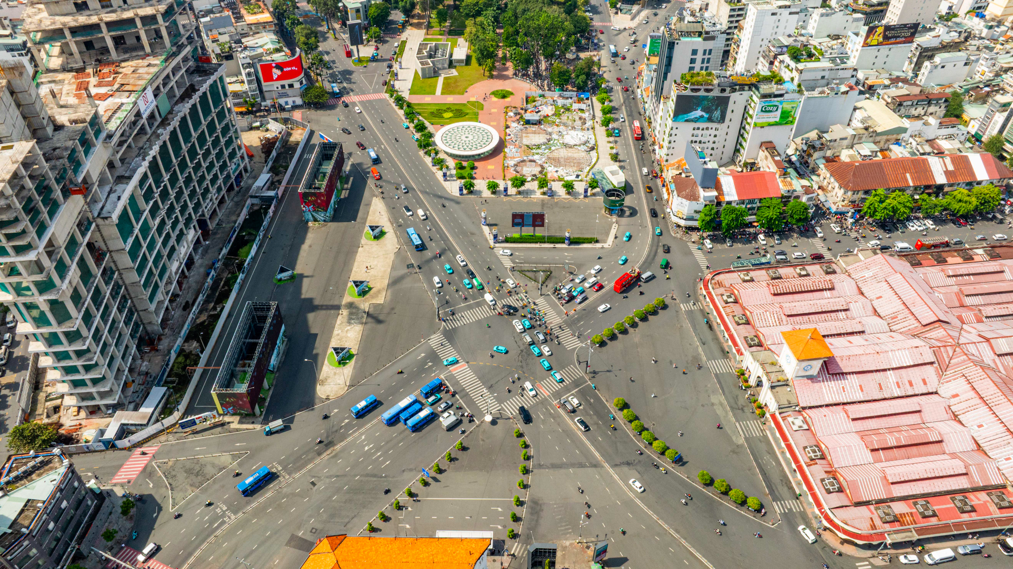 Siêu dự án 10 năm chưa xong cạnh chợ Bến Thành: Rục rịch thi công trở lại, Vingroup trợ lực hạ tầng - Ảnh 10