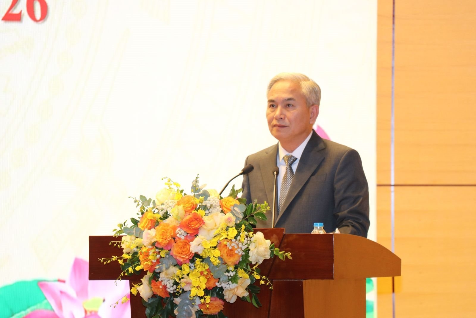 Giá vàng lên hơn 159 triệu đồng/lượng, Tập đoàn Việt chuyên đào kho báu lên kế hoạch khai thác hơn 900 kg vàng, gần 3.000 kg bạc, mục tiêu tổng doanh thu hơn 170.000 tỷ đồng - Ảnh 1