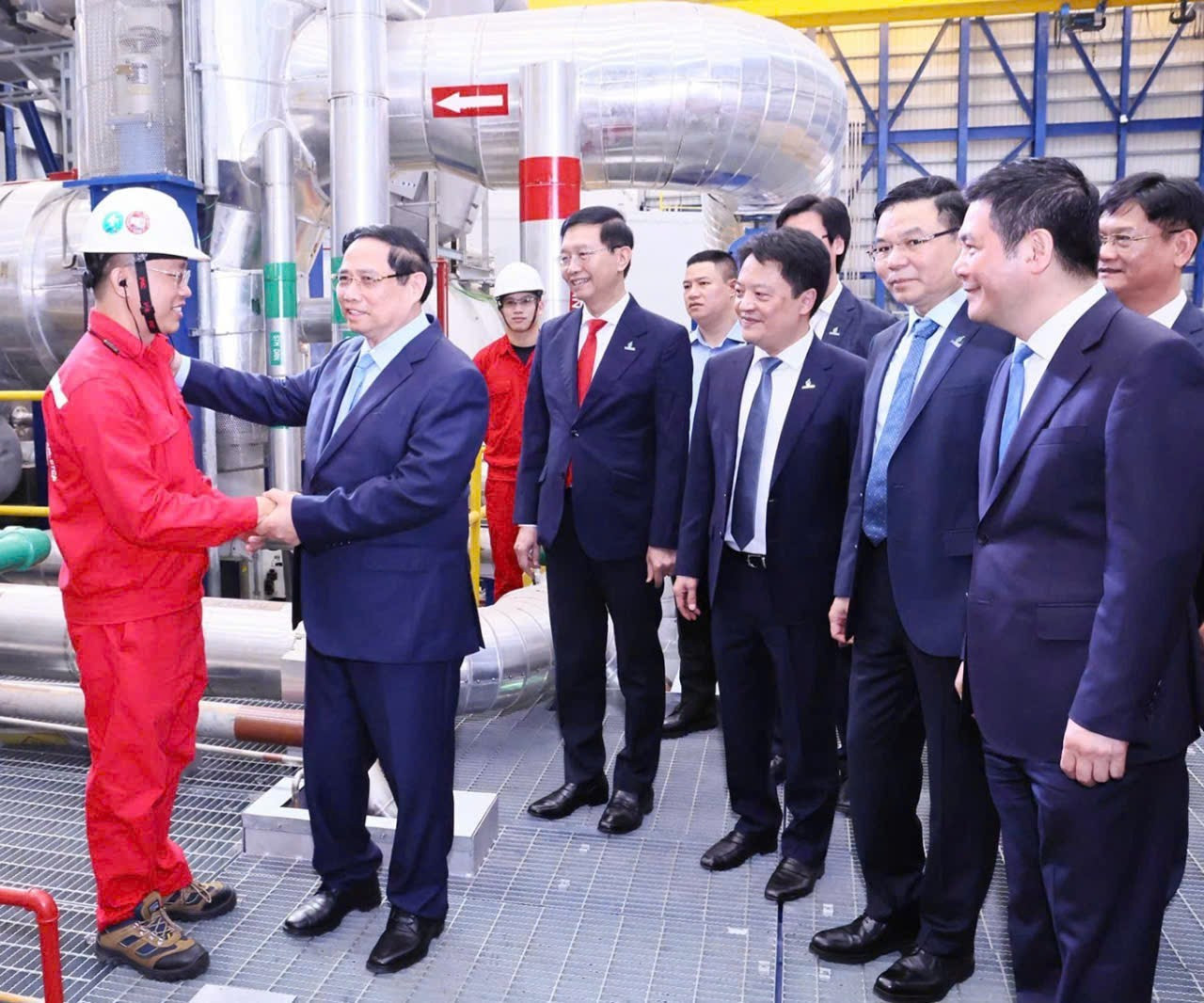 Thủ tướng ví dự án nhiệt điện Nhơn Trạch như 'chuyện Thánh Gióng' - Ảnh 2