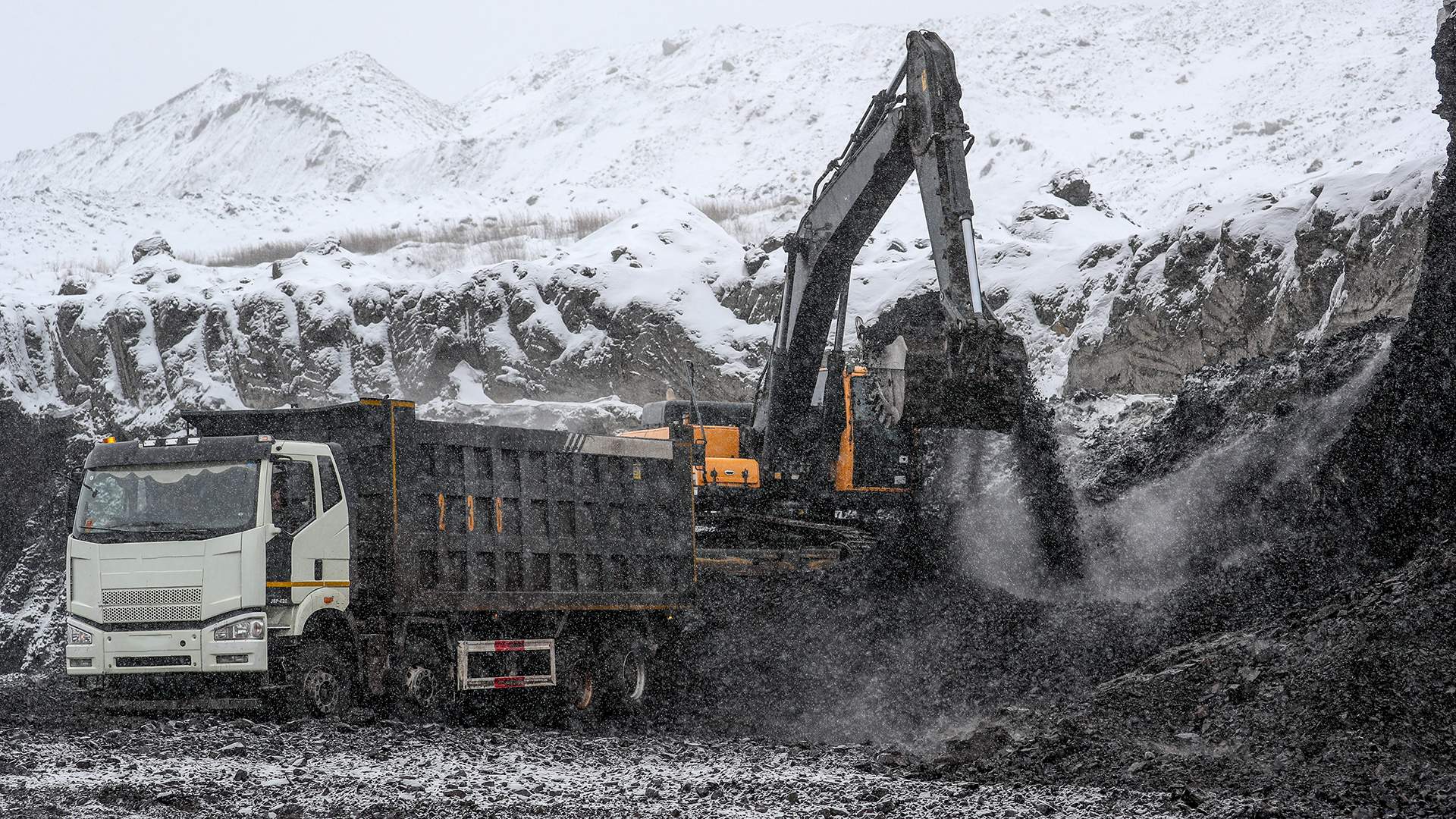 Nga kích hoạt 'mỏ vàng' chiến lược: Mở cửa đón vốn từ các quốc gia 'thân thiện', ông Putin khẳng định tiềm năng rất lớn - Ảnh 2