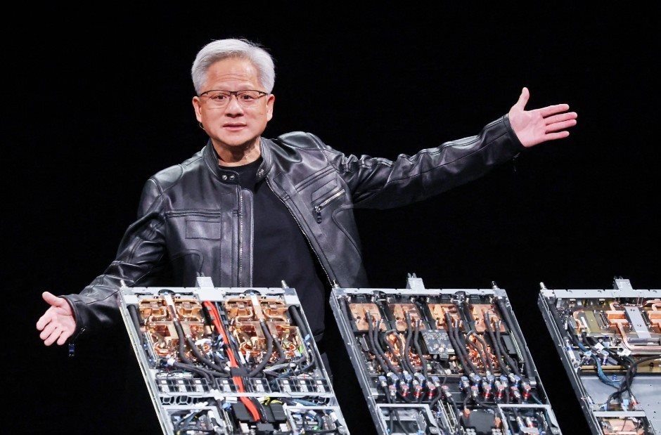 Nvidia thừa nhận dự án AI 100 tỷ USD lớn nhất lịch sử với OpenAI vẫn chưa được ký sau 2 tháng tuyên bố, cảnh báo bong bóng giống thị trường tiền số - Ảnh 1