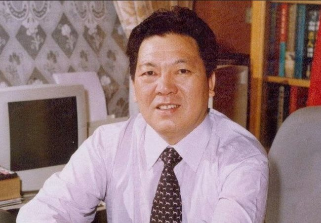 Thừa kế 2 tỷ USD rồi đốt sạch ở tuổi 22 vì một phụ nữ, bị truy lùng và cấm xuất cảnh: Câu chuyện ‘công tử giàu nhất tỉnh’ của đế chế ngành gang thép Sơn Tây - Ảnh 1