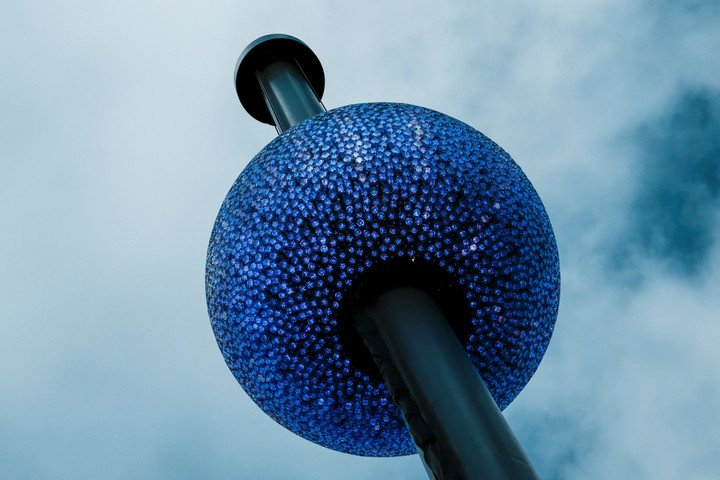 Điều đặc biệt về 'quả cầu yêu nước' thả đêm Giao thừa ở Quảng trường Thời Đại Mỹ - Ảnh 1