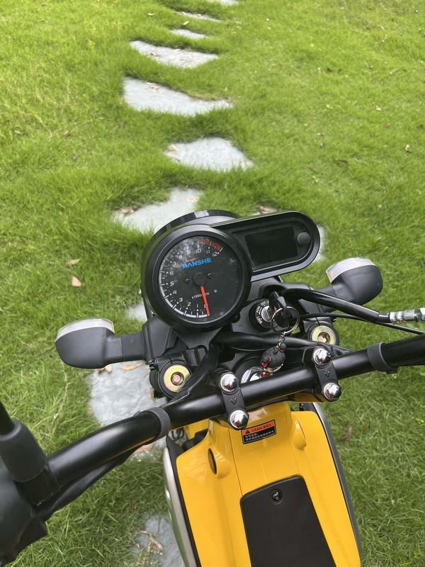 'Bản sao' Yamaha PG-1 ra mắt, giá chưa tới 30 triệu đồng rẻ ngang Wave Alpha - Ảnh 4