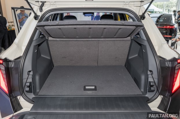 'Ông trùm' xe tải giới thiệu mẫu SUV điện cỡ nhỏ: giá từ hơn 300 triệu đồng, chuẩn bị mở bán tại Việt Nam đầu năm sau - Ảnh 7