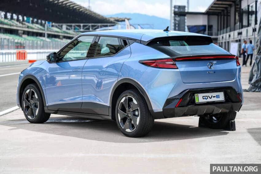 Xem ô tô điện đầu tiên mà Malaysia tự sản xuất: Giá quy đổi hơn 500 triệu đồng, dài ngang Sonet, chạy 445km/sạc, thuê pin 9 năm - Ảnh 8