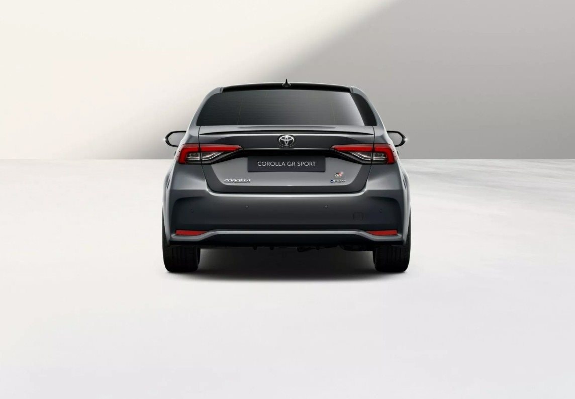 Mẫu xe từng một thời là biểu tượng cho sự thành đạt ở Việt Nam vừa chính thức ra mắt thị trường châu Âu, bao giờ thì sẽ về Việt Nam? - Ảnh 5