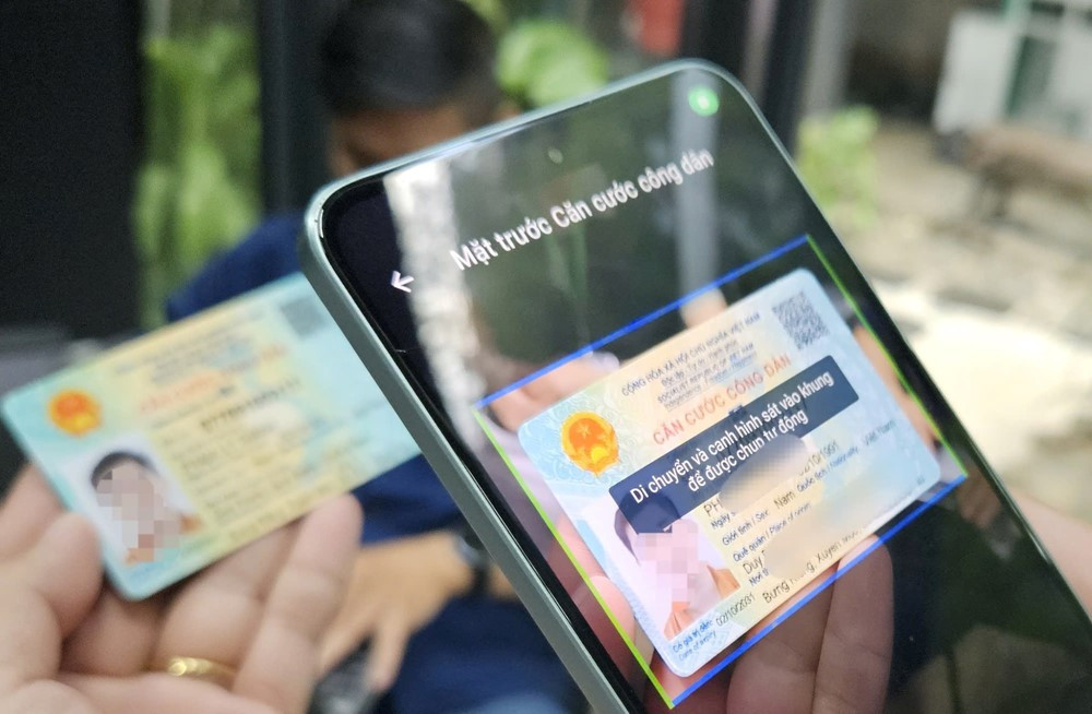 Từ 1/1/2026, Vietcombank, VietinBank, Agribank, BIDV... ngừng chấp nhận loại giấy tờ này, ai chưa cập nhật bị ngừng giao dịch rút tiền/ chuyển tiền - Ảnh 2