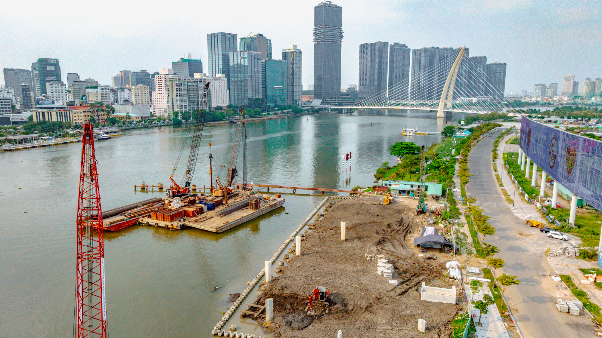 Ngắm công trường xây dựng cầu gần 1.000 tỷ là món quà của Nutifood tặng TP.HCM - Ảnh 3