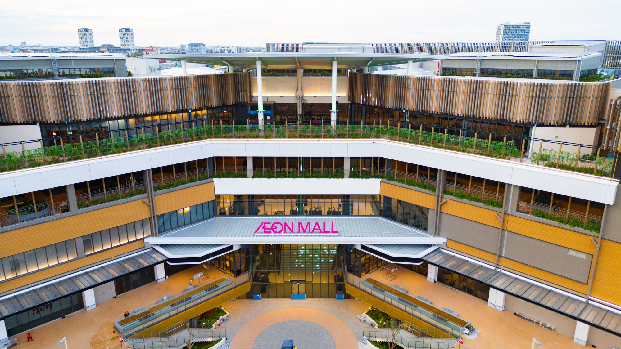 Vận hành TTTM xanh, giảm phát thải: Quân cờ chiến lược của AEON MALL - Ảnh 3