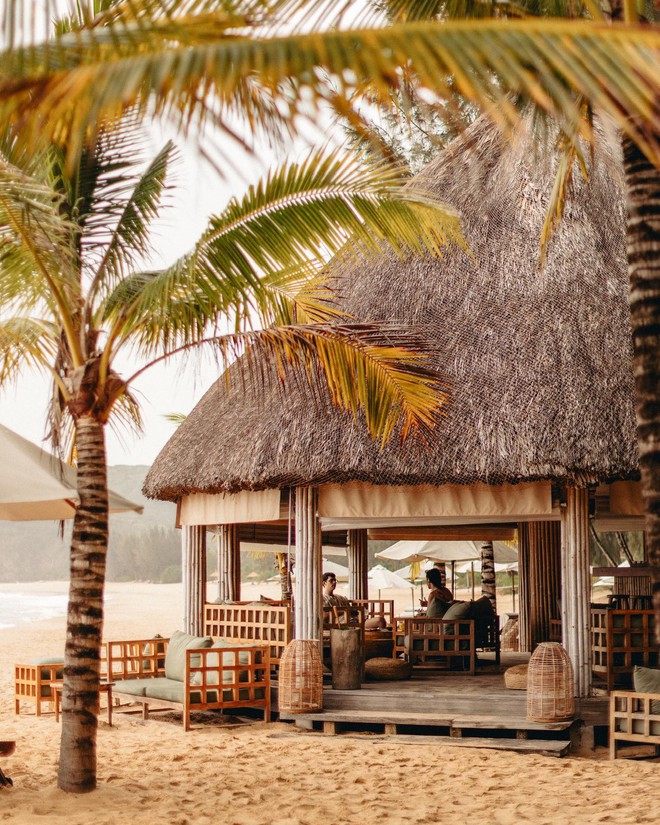 Một resort giá 100 triệu/đêm bị thiệt hại nặng cho bão lũ miền Trung, phải đóng cửa đến 2026 - Ảnh 4