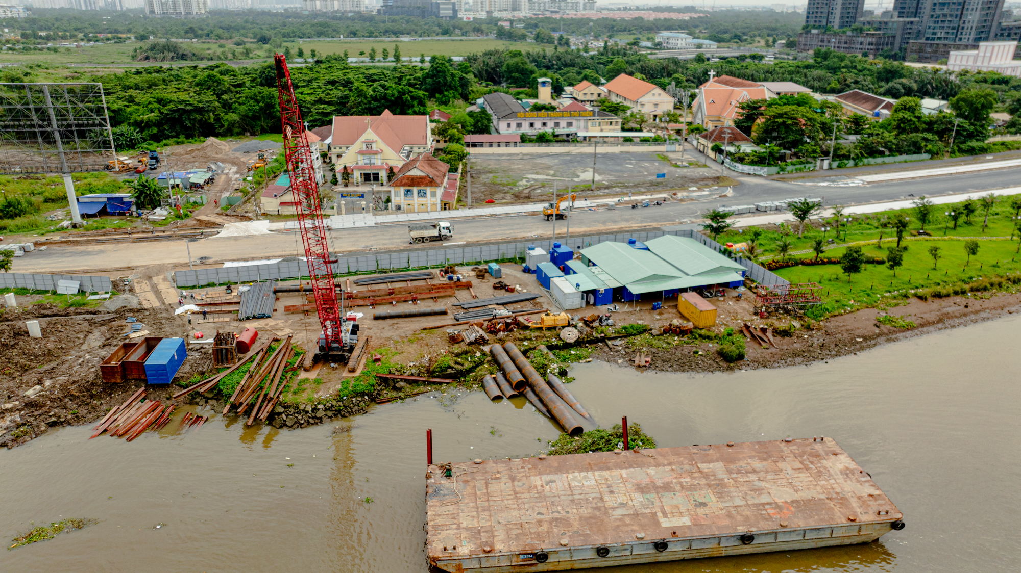 Ngắm công trường xây dựng cầu gần 1.000 tỷ là món quà của Nutifood tặng TP.HCM - Ảnh 5