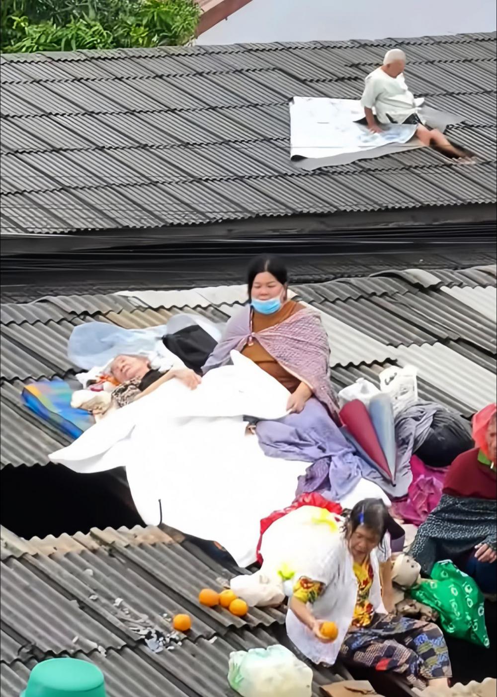 Không thể tin đây là tình cảnh ở Thái Lan hiện tại - Ảnh 2