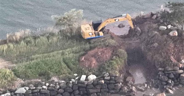 Thái Lan tiếp tục không kích, Campuchia "phá bỏ đê chắn sóng gần vịnh Thái Lan"