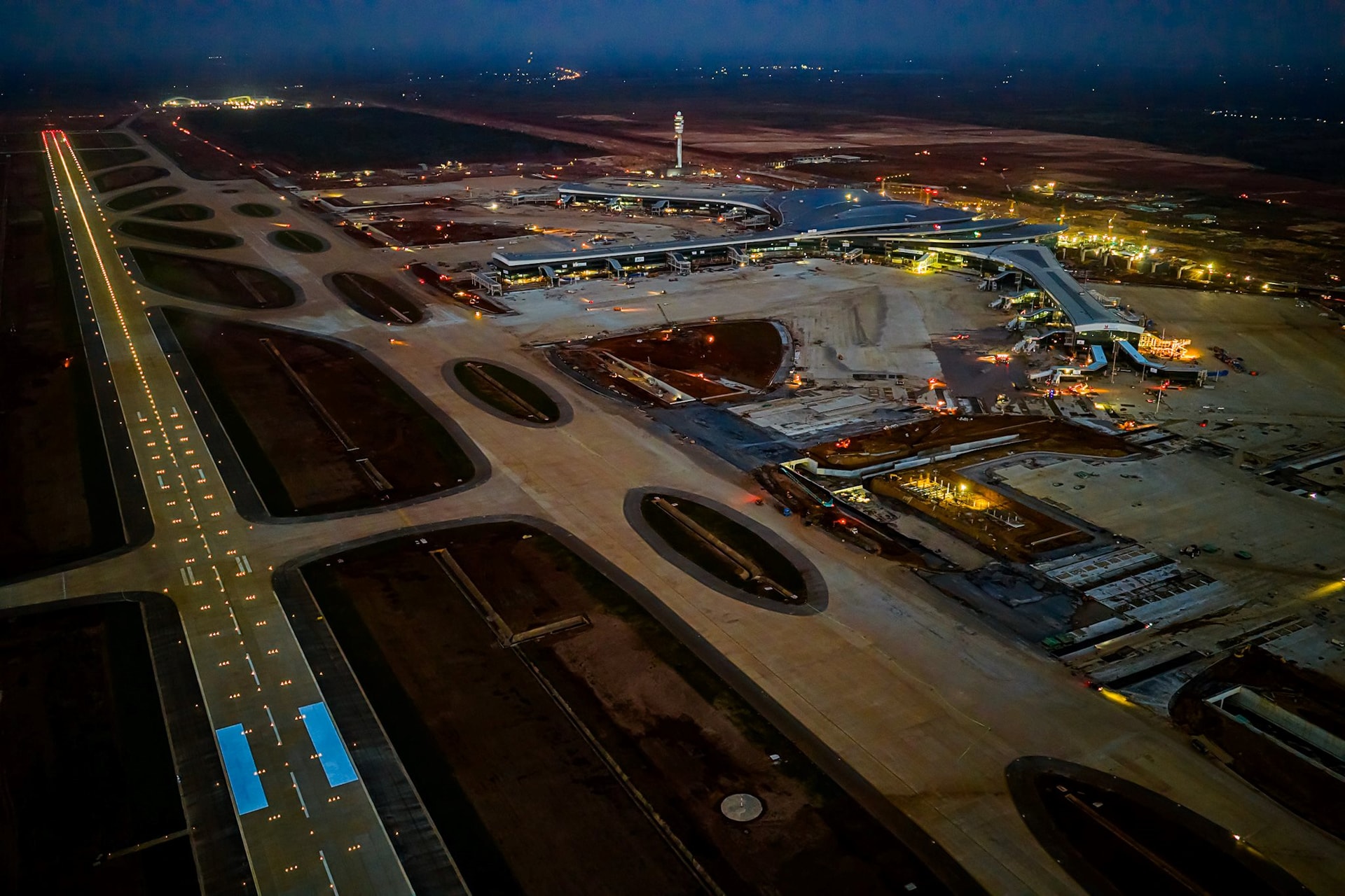 Hôm nay, máy bay lớn nhất Việt Nam "xông đất" sân bay Long Thành, cột mốc quan trọng chính thức bắt đầu - Ảnh 1