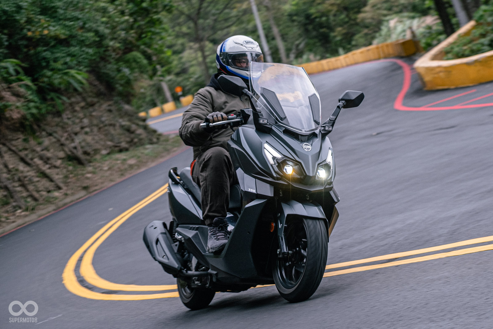 SYM bất ngờ ra mắt mẫu xe tay ga sở hữu nhiều trang bị 'ăn đứt' Honda SH! - Ảnh 12