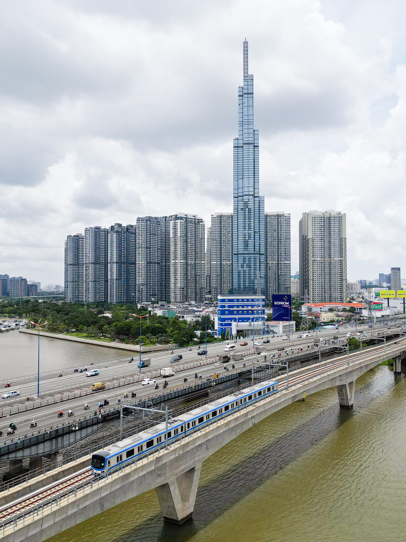 Toàn cảnh khu vực được đầu tư hơn 50.000 tỷ làm metro, sẽ khởi công sau 2 tháng nữa ở TP.HCM - Ảnh 6