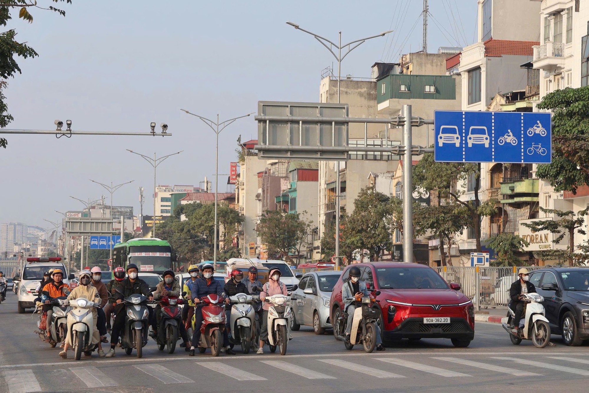 Sau 1 tuần 'mắt thần' AI giám sát, điều tiết giao thông Hà Nội: 100% nút giao có hiện tượng này - Ảnh 2