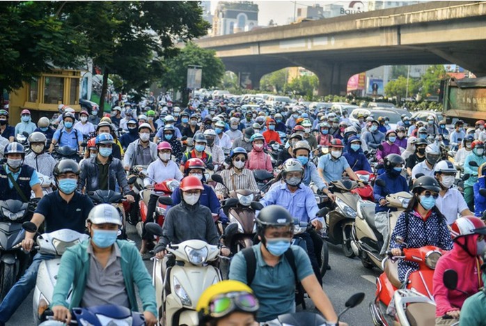 Hàng loạt chính sách hỗ trợ chuyển đổi qua xe điện - Ảnh 1