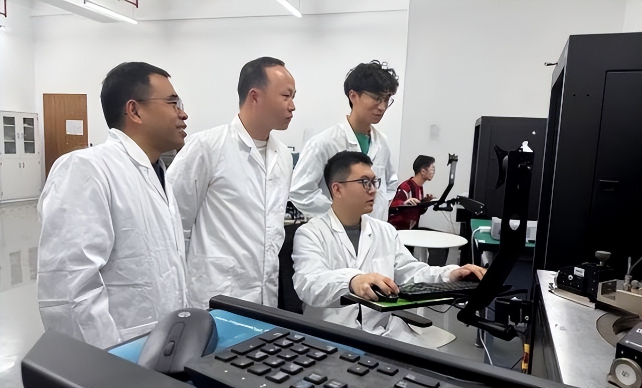 Công nghệ Trung Quốc gây chấn động toàn cầu, truyền thông quốc tế phải thừa nhận sự thật "quá rõ ràng" - Ảnh 1