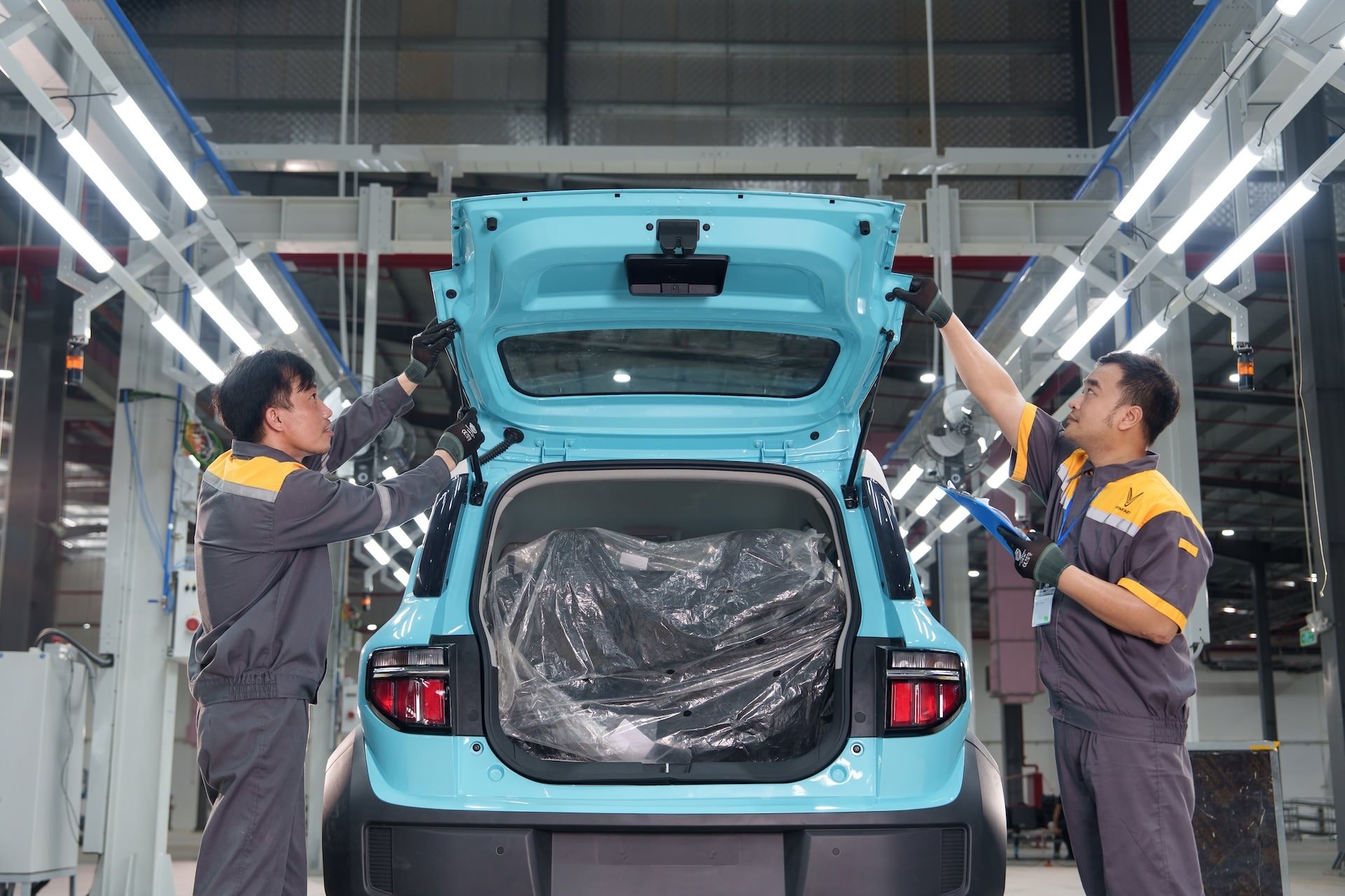 VinFast lập kỳ tích đưa Hà Tĩnh đứng số 1 Bắc Trung Bộ - Ảnh 1