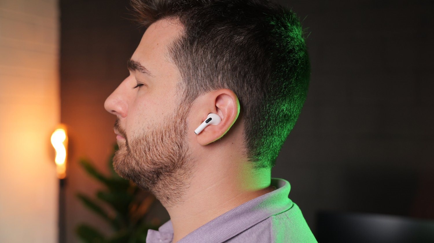 Apple giúp người dùng ngủ ngon thông qua việc bổ sung một tính năng trên AirPods - Ảnh 1