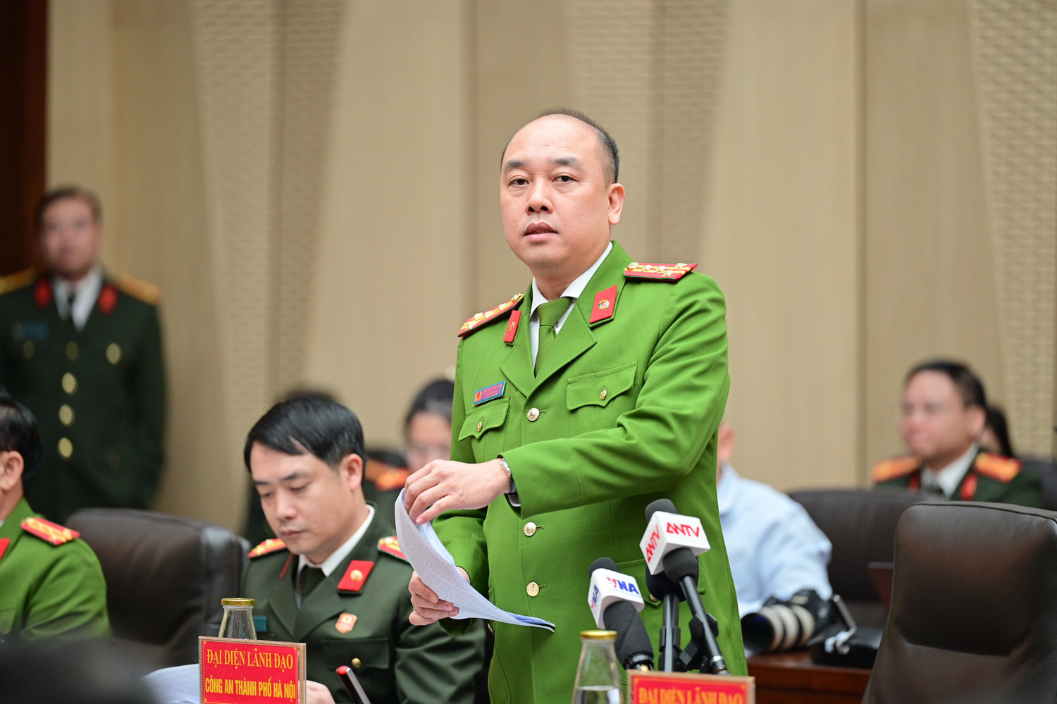 Shark Bình bị khởi tố thêm tội Trốn thuế - Ảnh 1