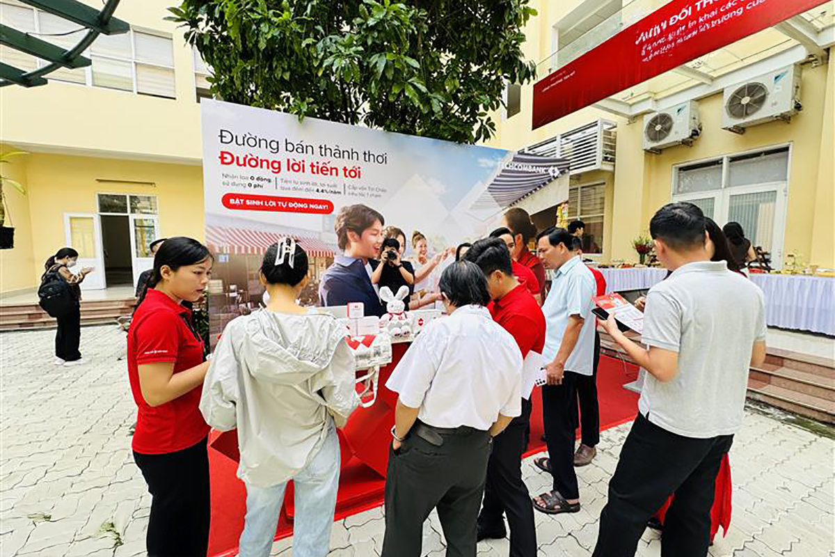 Chính sách thuế mới thúc đẩy chuyển đổi số: Techcombank cùng hộ kinh doanh giải bài toán vận hành toàn diện - Ảnh 4