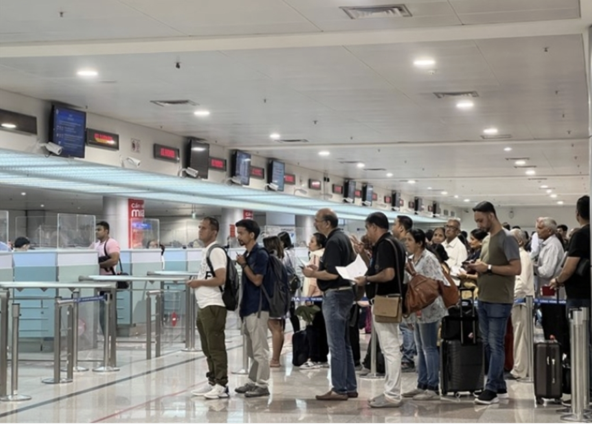 Thông tin mới về nhập cảnh, quá cảnh Trung Quốc - Ảnh 1