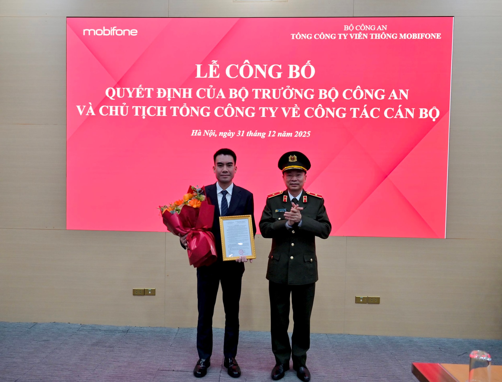 MobiFone công bố Quyết định bổ nhiệm quyền Tổng giám đốc - Ảnh 1