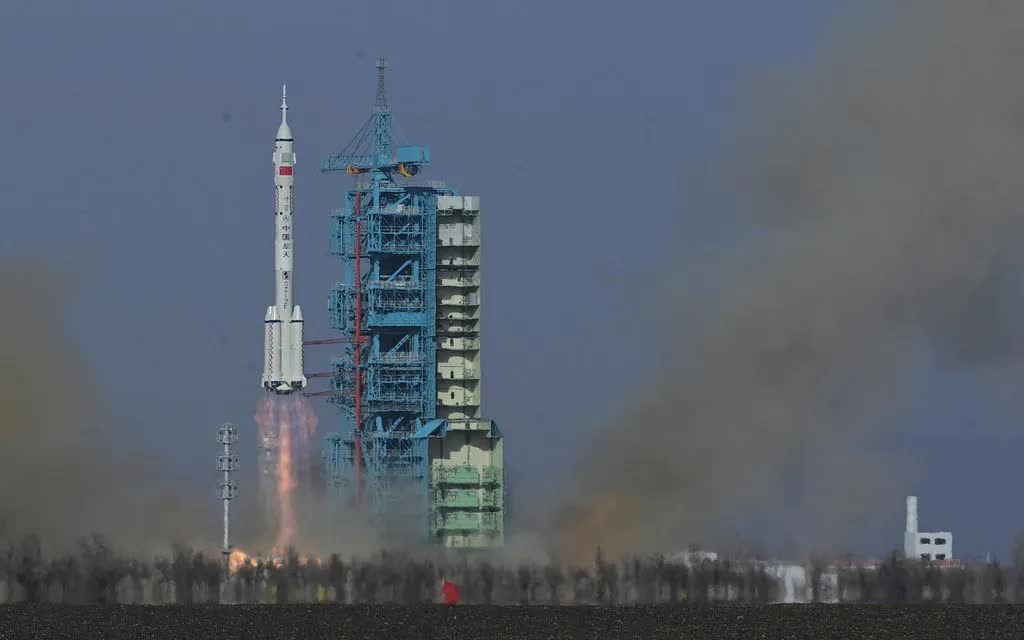 Tàu Thần Châu 20 sẽ quay về Trái Đất trong trạng thái không người lái - Ảnh 1