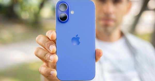 iPhone thắng tuyệt đối